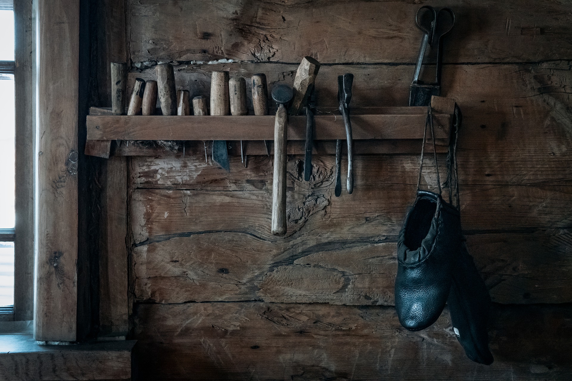 Shoemaker's Tools